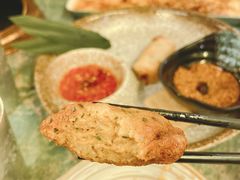 Golden虾饼-浩海火燒雲傣家菜(芮欧百货店)