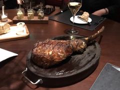 -恰餐厅及酒吧 CHAR Bar & Grill (北京丽都皇冠假日店)