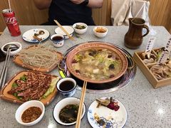 -阿婆情腊排骨火锅(金虹路店)