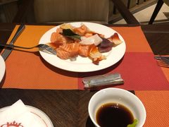 -鲜艳西餐厅(衡山路十二号华邑店)