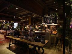 -临界音乐酒馆·小龙虾·江湖菜(华熙LIVE·鱼洞店)