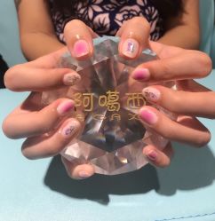-AGAXI美甲美睫