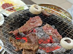 -韩风烤牛肉冷面店