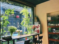 -铁炉咖啡(河下古镇店)