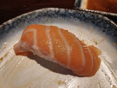 三文鱼手握-松子料理(白家庄店)