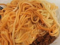 素椒杂酱面-明红蹄花(糍粑店街店)