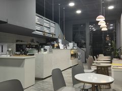 -ADO KAFE(大学城店)