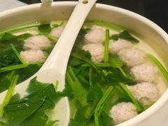 菠菜粉丝丸子汤-聚味坊烤鸭店(草桥店)