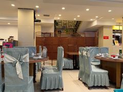 -今鲜源酒店·海鲜锅贴青岛菜(新湛路店)
