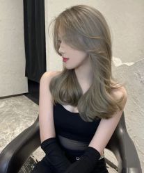 -丝语萱形象