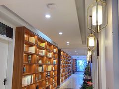 -香山湖渔家大院