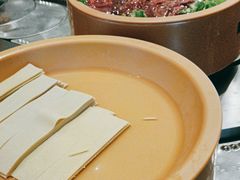 -龍歌自助小火锅(市南金茂湾店)