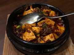 麻婆鲟鱼筋滑豆腐-君悦酒店·1881·北京烤鸭