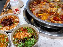-肖肖酸萝卜鱼火锅(总店)