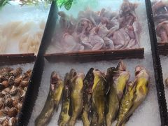 -爱伲PLUS·牛肉海鲜自助火锅(融创店)