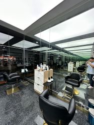 -概念‘s HAIR SALON
