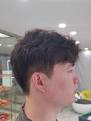 -镁连社·美联社