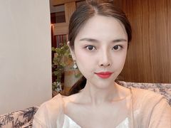 -大连君悦酒店 · VIVA(星海广场店)