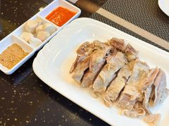 手抓羊肉-飞天大厦清真餐厅