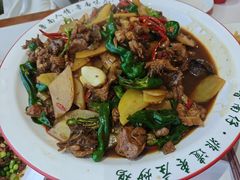 -鲁南仔·滕州炒鸡(经三路店)