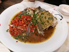 双色鱼头-湖南人家·家传湖南菜(水围店)