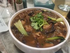 小鸡炖蘑菇-镜泊湖酒家(兴华街金鼎店)