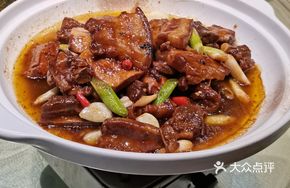 Braised Pork with Tofu Skin