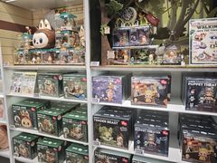 -泡泡玛特POPMART(上海环球港店)