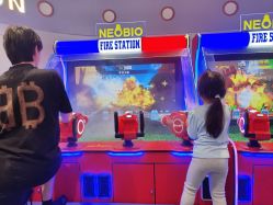 -奈尔宝家庭中心·亲子早教·派对餐厅(北京东坝万达店)