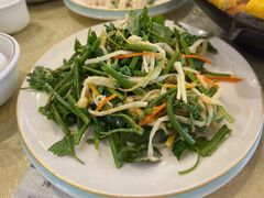-鹤乡东北菜(崮山路店)