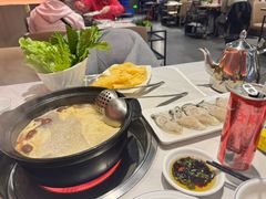 -濠轩阁特色生蚝火锅总店