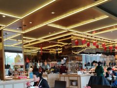 -大中华希尔顿酒店-念自助餐·嗨啤·小龙虾