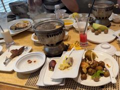 -雍和会海鲜姿造自助(湖东路店)