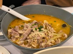 酸菜肥牛-鹿港小镇(黄金店)