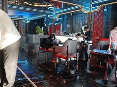 -屋有岛沉浸游戏旗舰店(中山公园店)