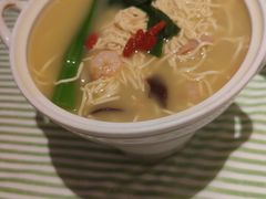 -桂满陇·手作小笼包&江南叫花鸡(中山公园店)