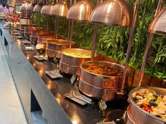 -朗丽兹自助餐厅