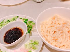 老北京炸酱面-四季民福烤鸭店(前门廊房二条店)