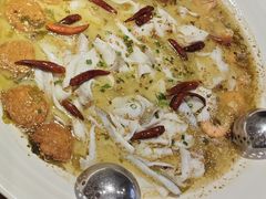 -鱼亨小鲜酸菜鱼(大信店)