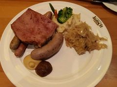 -LENBACH兰巴赫西餐啤酒坊(大连星海广场店)