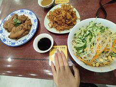 -八爷手擀炸酱面(天津总店)