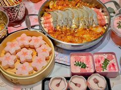 -黄记煌三汁焖锅(新佳丽江汉路店)