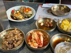 -草家酱蟹炭火烤肉店(珲春南路二店)
