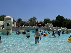 -太阳岛沙滩泳场水上乐园