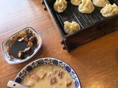 -张家巷美食(南浔店)