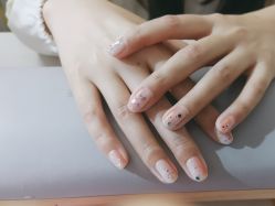 -瞧·享轻奢美甲美睫