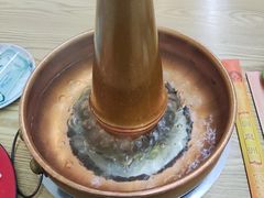 -洞庭洲·防空洞火锅·铜锅涮肉·烧烤(新百广场店)