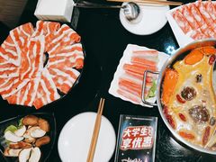 -唯爱KTV聚会餐厅(仙林东城汇店)