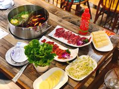 -牛缘村·贵州黄牛肉火锅(西善桥店)