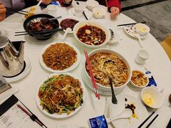 -金时代顺风大酒店(临港百联店)